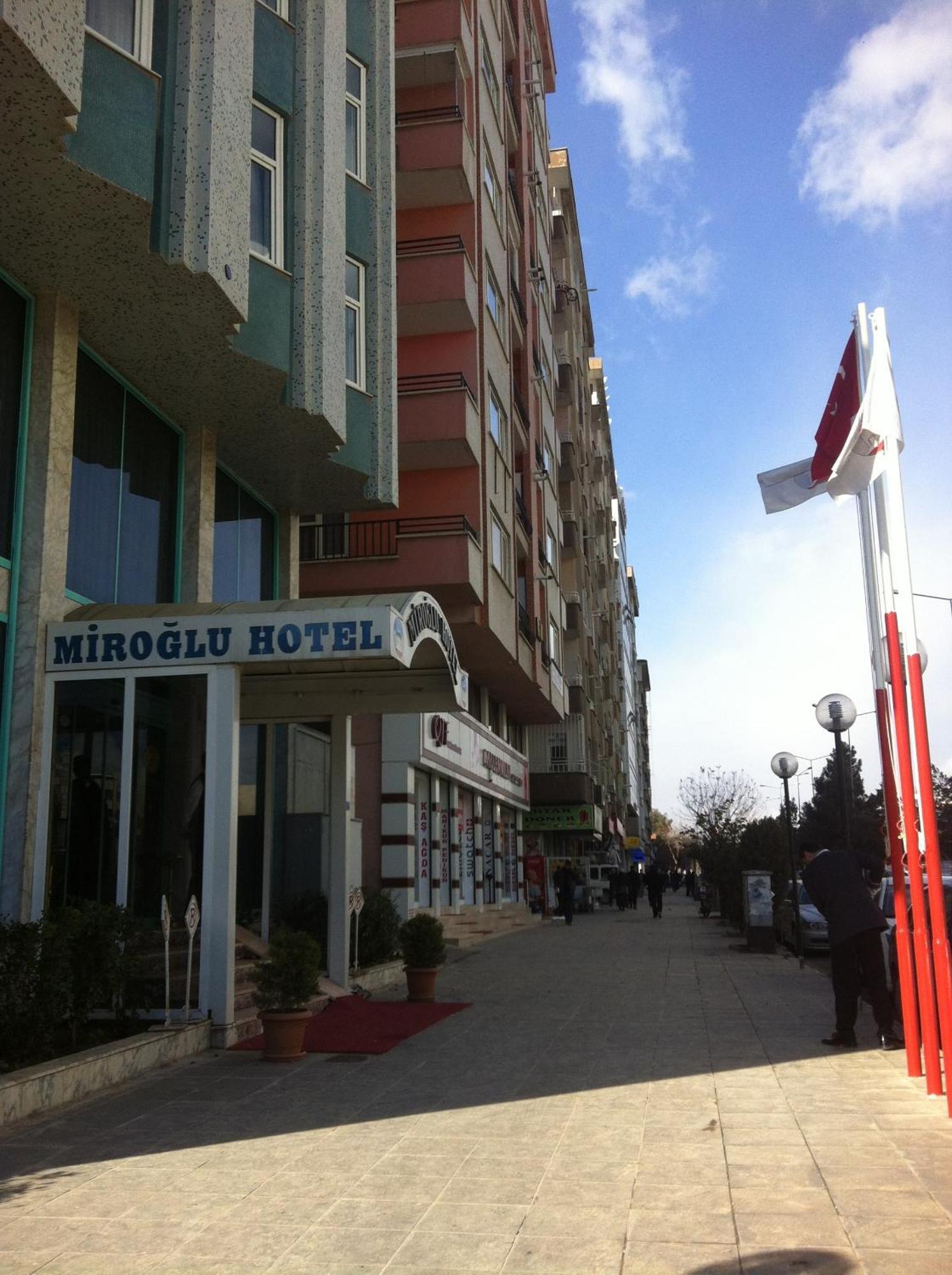 דייארבקיר Miroglu Hotel מראה חיצוני תמונה